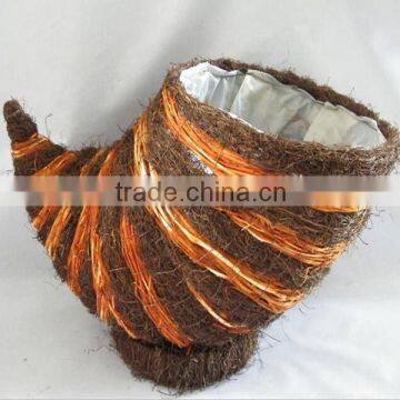 Ox horn shape outdoor decorative planter pot