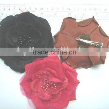 brooch flower