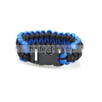 2 color paracord bracelet