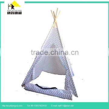 Kid play Wooden Pole Teepee Tent