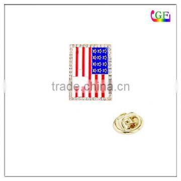 Gold Tone Metal Alloy Jewelry USA Flag LAPEL PIN