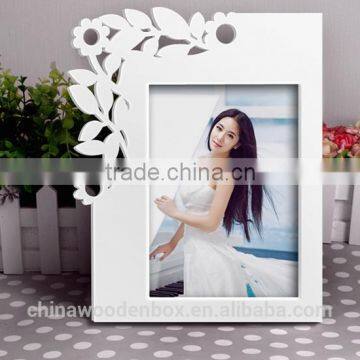 White Carved Wooden Photo Frame photo-2