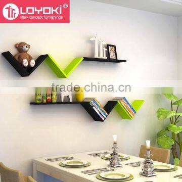 2017 hot selling Wooden wall mount cubes shelf furniture, living room decoration design