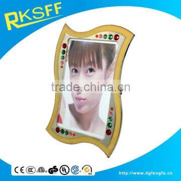 Lovely Picture Frames Metal Photo Frame With High Quality photo-5