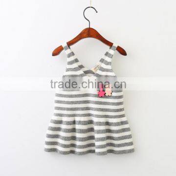 High Quality Autumn Children Clothing Girls Striped V Neck Sleeveless Sweater Vest photo-2