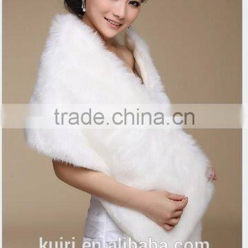Best Deal New Fashion White Colour Trendy Bride Wedding Dress Faux Fur Shawl Wedding Shawl Streamer Gift photo-2