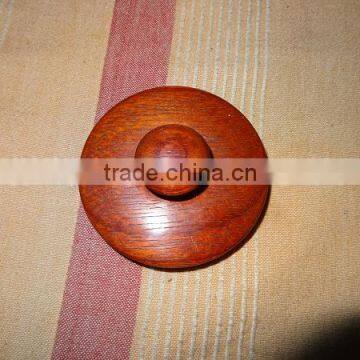 wooden lids / tops