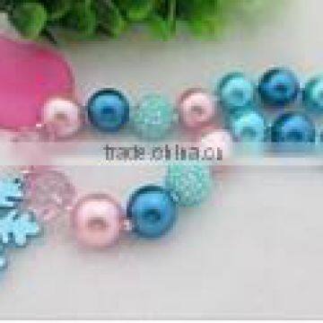 Newest Wholesale-ratail snowflake pendant chunky acrylic bubblegum beads necklace in bulk ,Christmas children chunky necklace