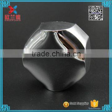 Luxury Silverly Twist off Cap for Cream Jar photo-5