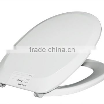 Sanitary ware toilet seat cover with soft close hinge for WC pans for bathroom