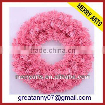 Factory custom pine needle pink berry christmas wreath wholesale christmas decoration wreaths cheap