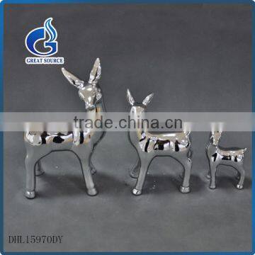 latest indoor christmas ornaments ceramic reindeer figurines for sale                        
                                                Quality Choice