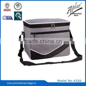 Shoulder Strap Cooler Bag Men and Practical 600D Polyester Cooler Bag Quality Choice photo-2