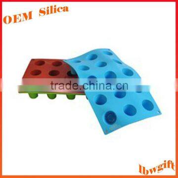 Custom cylinder-shaped FDA kitchen utensils silicone ice tray