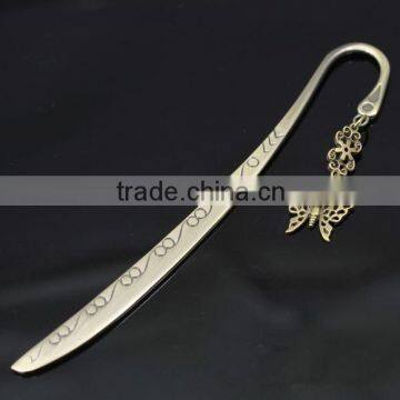 China personalized cheap beauty butterfly metal bookmarks wholesale for students