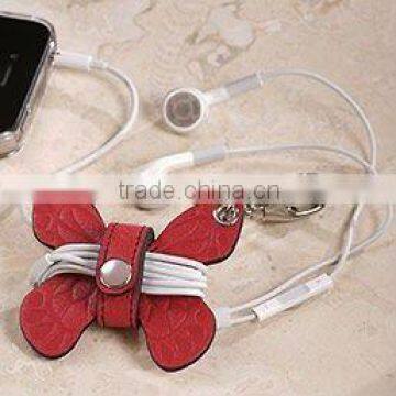 Earphone cable holder