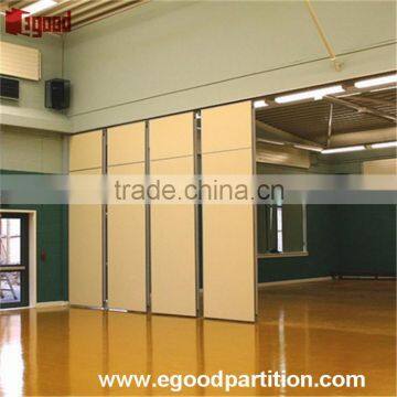 Aluminum frame operable partition wall for sports centre