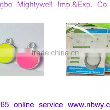 Mini Circular Anti-lost Bluetooth device Anti-theft Alarm Keychain