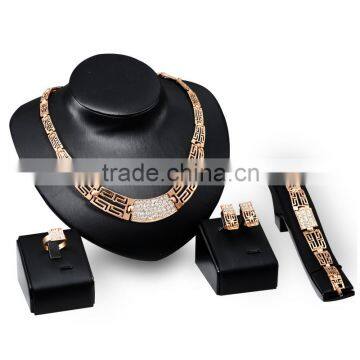 Wholesale 18K Gold Statement Bib Necklaces 4pcs/set Crystal India Bridal Necklace Earring Sets