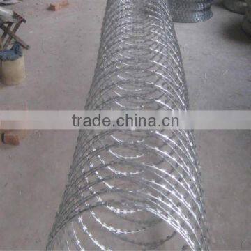 security colored 14x14 barbed iron wire best quality