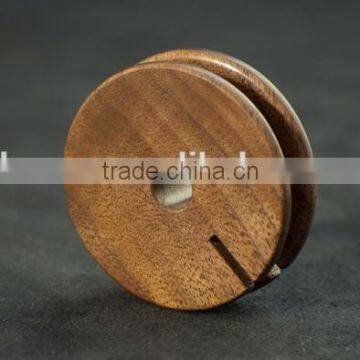 Wooden Earphone Holder photo-5