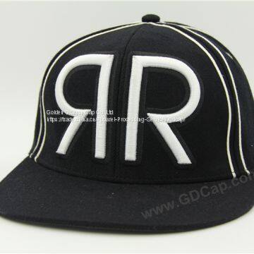 snapback hat