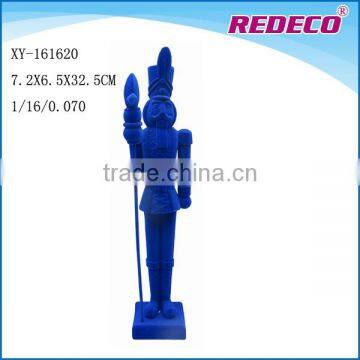 New Product Flocking Royal Resin Soldier Nutcracker Statue