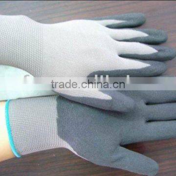 Latex coated nylon working glove