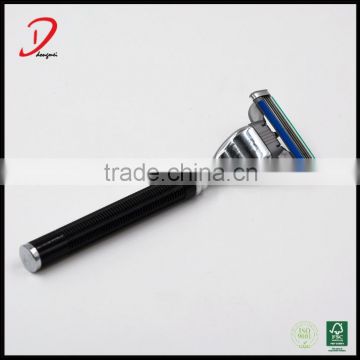 Male Three-blade Shaving Razor plastic handle disposable razor