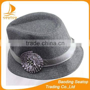 2016 wholesale fashion women short brim wool felt fedora hat with Flower