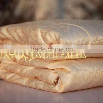 100% Mulberry Silk Quilt Silk Duvet/Natural Comforter