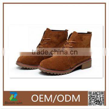 2016 Fashion Flat Leather Boot for Ladies for Woman Made in China