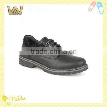 2015 fashion hangmade cow leather casual shoe for men