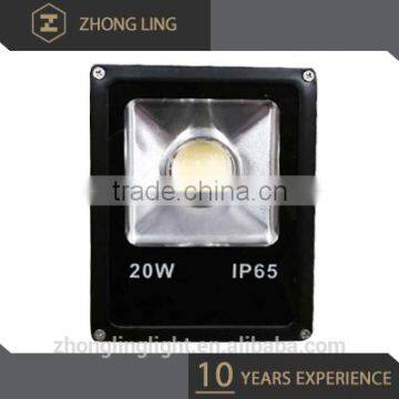 led flood light whit lens 20w