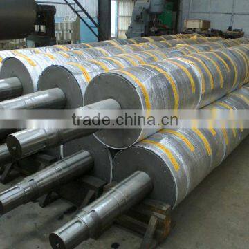 Paper machine felt roller