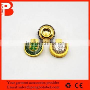 Recycles Gold Fancy Plastic Buttons for Childrends Clothing photo-3