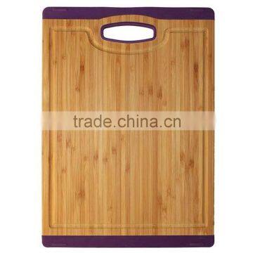 new Eco-friendy bamboo cutting board with silicone