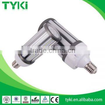 IP64 Lampe LED CORN E27 6000K 36W milky/clear pc cover