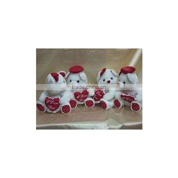 Lovely Valentine Bear Animal with heart cushion