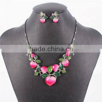 Cheap Europe Brand Statement Necklace and Resin Earring Jewelry Set Peach Fruit for Girl photo-2