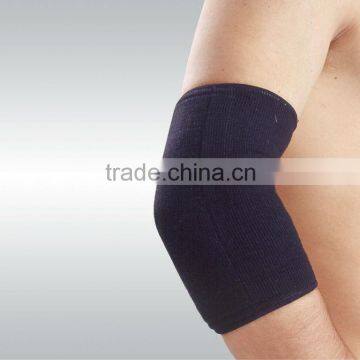 black elastic elbow pad