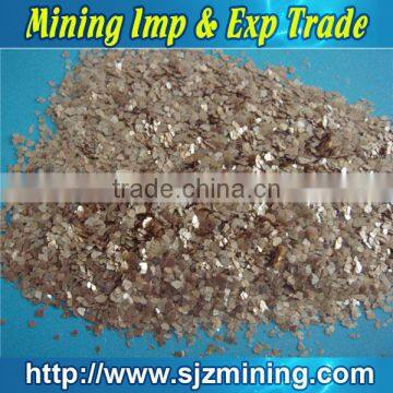 Raw golden mica for decoration