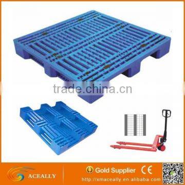 4-Way Entry Type Rackable plastic pallets