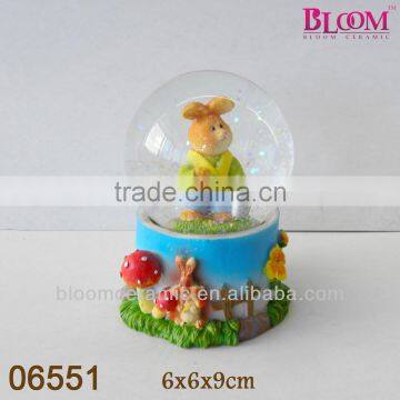 Modern handcraft water globe