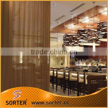 Sorter's screen room divider aluminum woven wire mesh