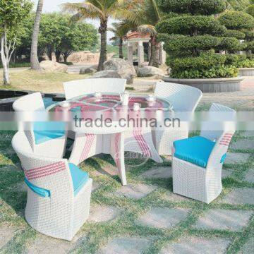 PE rattan table & chair