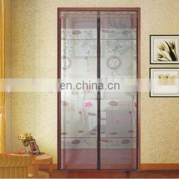 Custom Hands-Free Retractable Screen Door for Home Decoration photo-4