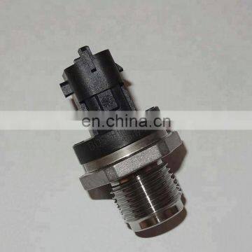 Auto Spare Parts fuel rail pressures sensor 0281006425 6BTengine common rail pressure sensor