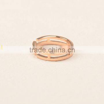Gold Finger Ring Hot Selling Ladies Finger Double v Design Finger Ring photo-6