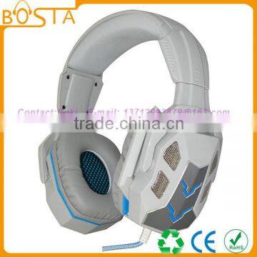 2016 New fashion promotional glowing stylish gaming headsets with controller